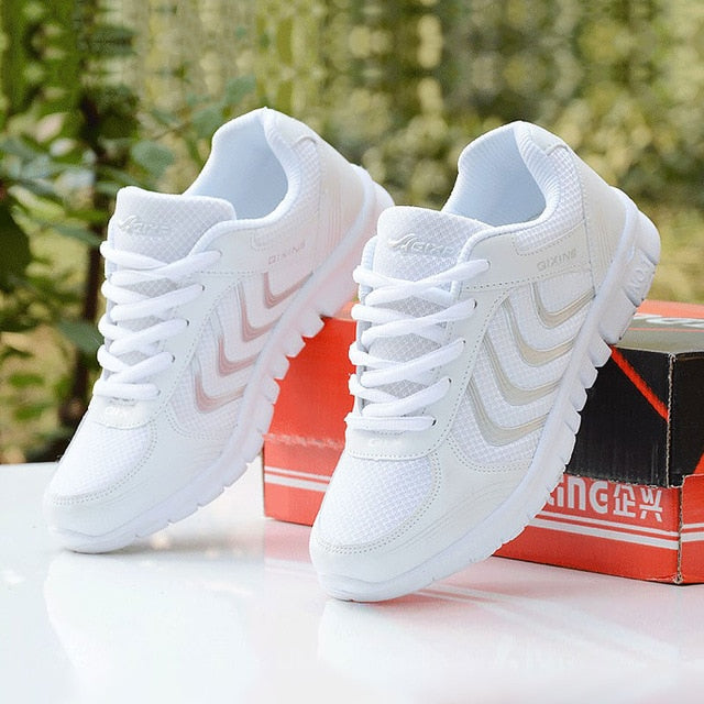 Women shoes New fashion tennis light breathable mesh white shoes woman casual shoes women sneakers fast delivery